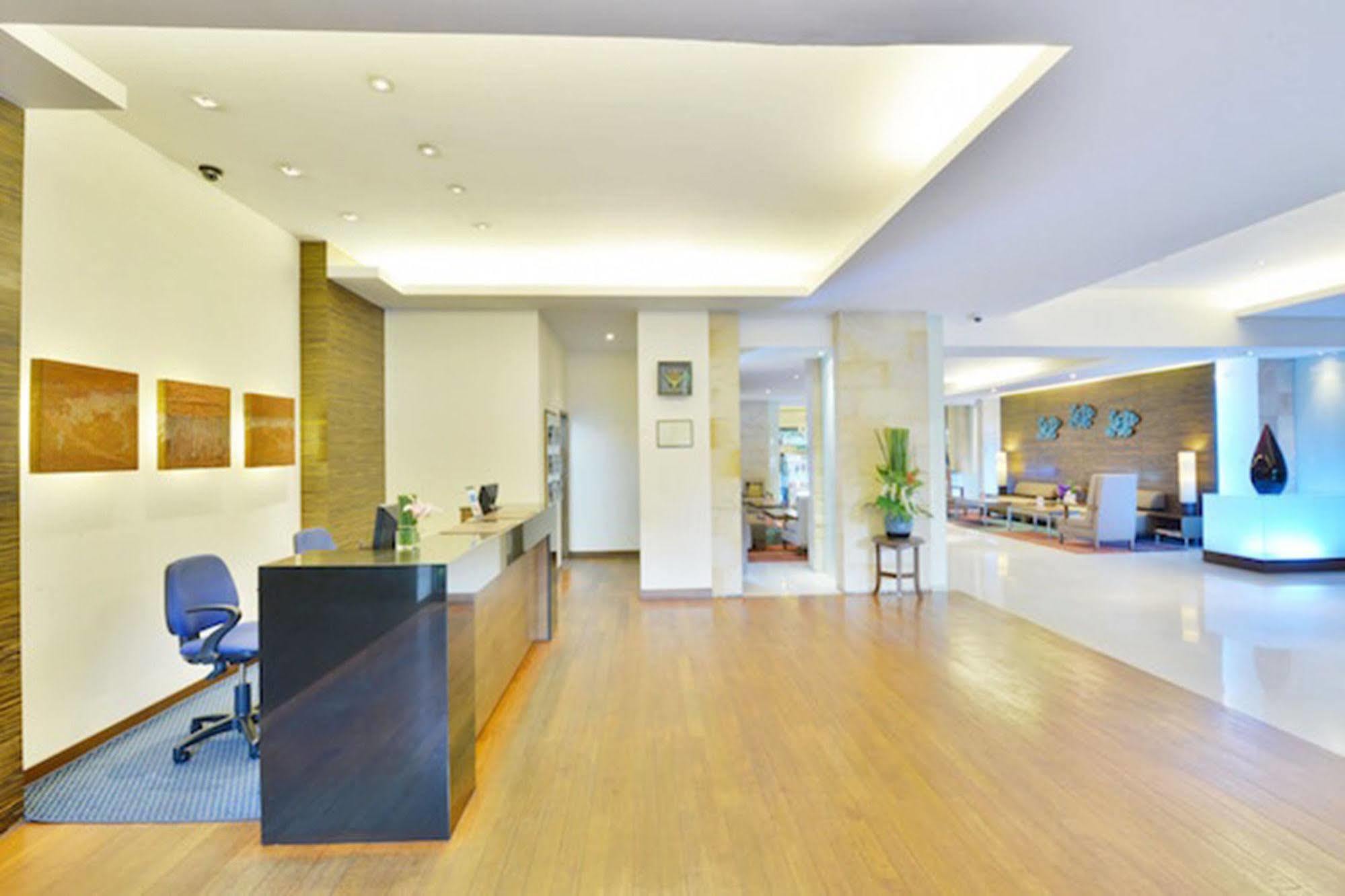 St. James Hotel Bangkok Eksteriør bilde